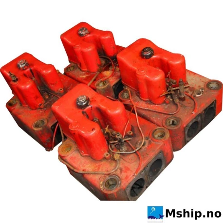 Callesen 427 - cylinder head — Manufacturer: Callesen, Model: 427, Other: Used cylinder head for Callesen diesel model 427