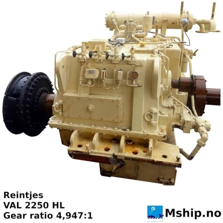 Reintjes VAL 2250 HL — Manufacturer: REINTJES, Model: VAL 2250 HL, Serial number: 52220, Performance specification: Admissible input torque: 15471 Nm, Year: 1986, HP: 2150, kW: 1581, RPM: Input speed: 1000 rpm, Output speed 202 rpm, Rotation direction: Engine CCW - Propeller side CW, Weight: 4880, Gear type: FP  - normal reverse gear for fixed propeller blades, Gear ratio: 4,947:1